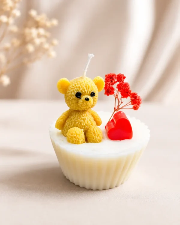 teddy cupcake candle