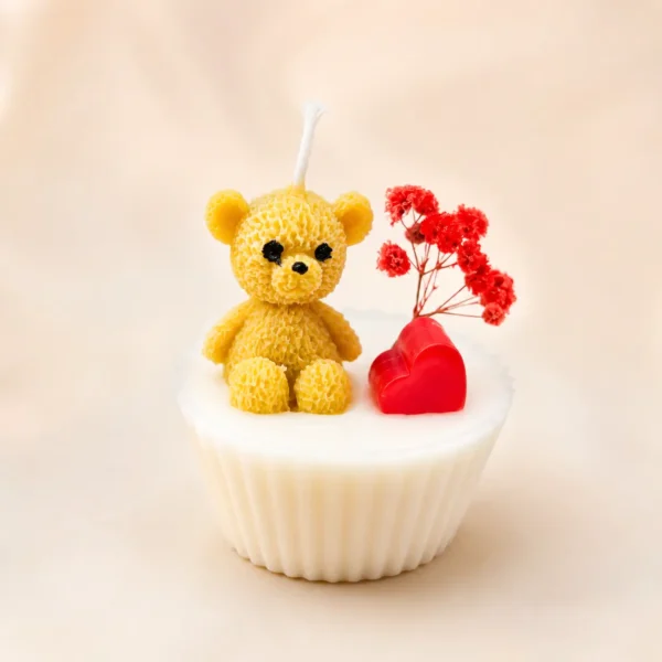 teddy cupcake candle